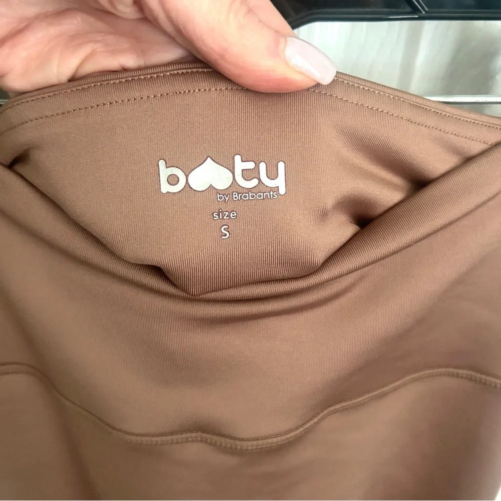 Booty by Brabants supportive high